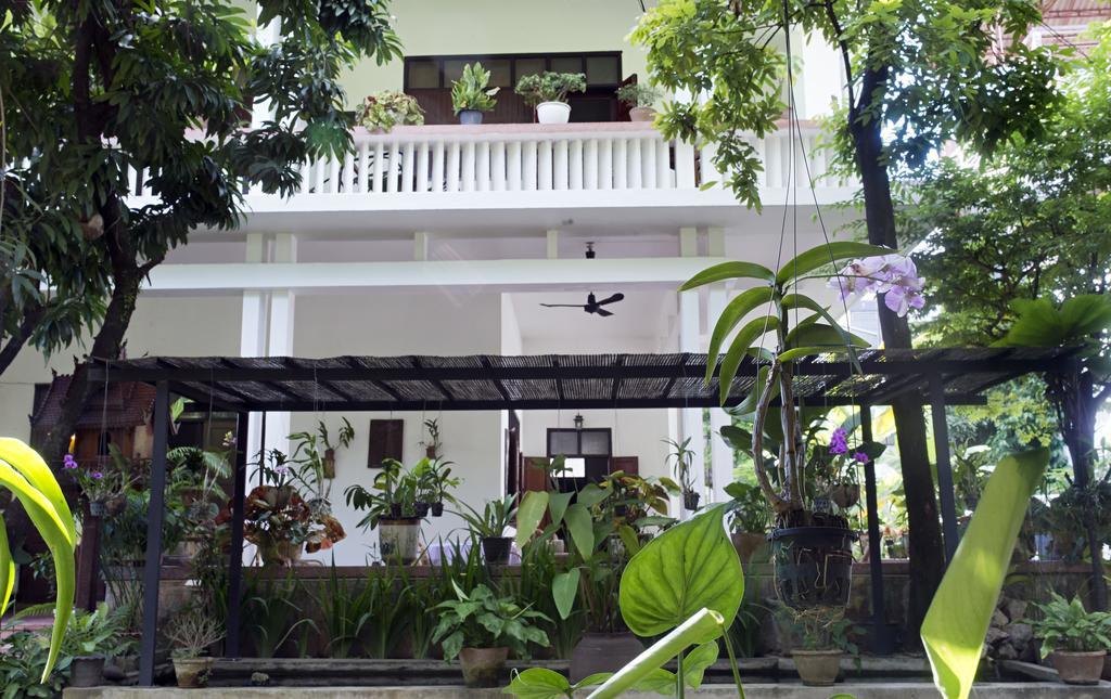 Lani'S House By The Ponds Vientiane Exterior foto